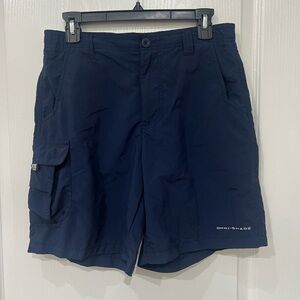 Columbia Men's Dark Blue Cargo Shorts